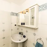Casa Sabina - *