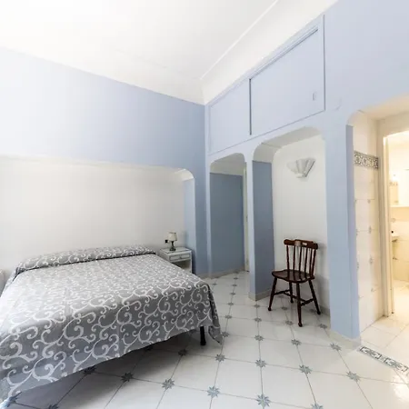 Casa Sabina - *